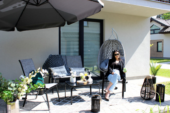 Zahradní nábytek se stolkem - šedý *9924