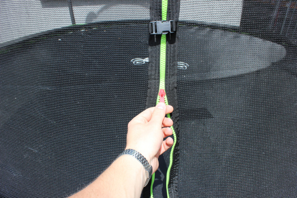 TRAMPOLÍNA 8FT 252 CM S REBRÍKOM A OCHRANNOU SIEŤOU *7628