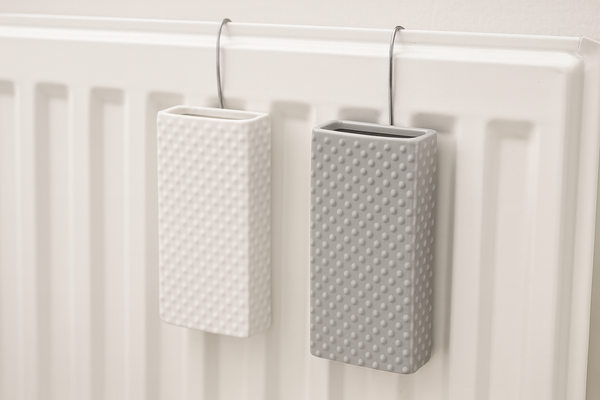 AIR HUMIDIFIER FOR RADIATOR DOTS MIXED COLOR 7,5 X 4 X 17,5 CM