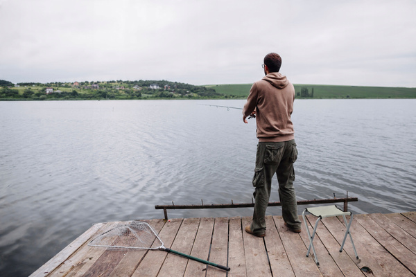 SCaUNDA PENTRU TURIȘTI/PEȘTARI FOLDABILĂ 28x32x35 CM VERDE/ALBASTRU/ALB *3255