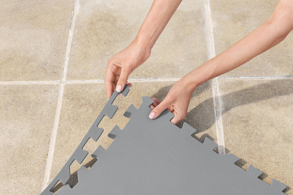 77"x77"/1.96m x 1.96m Floor Protector		