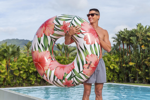 Bestway® 47"/1.19m Tropical Palms Swim Ring