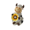 FIGURINA DE GRĂDINĂ - VACĂ CU FLOR 19 x 22 x 23 CM LED *7270