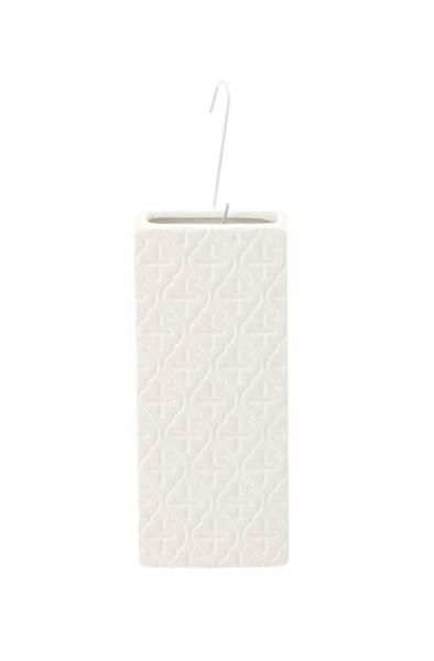 AIR HUMIDIFIER ON THE RADIATOR 