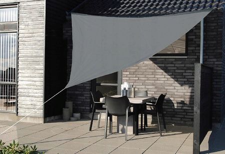 BEIGE TRIANGULAR SUNSHADE SAIL 3,6 X 3,6 X 3,6M