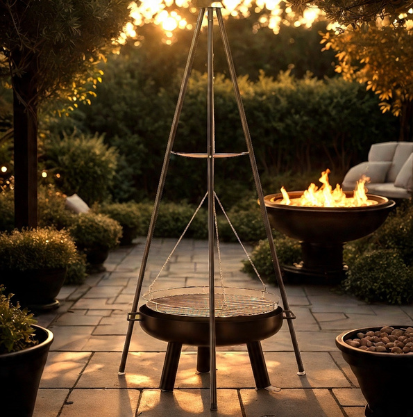 ADJUSTABLE HANGING GRILL ON TRIPOD 64,5 x 64,5 x 150 CM