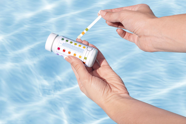 Flowclear™ Pool & Spa Test Strips