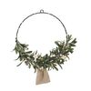 CHRISTMAS WREATH 40 CM WITH MISTLETOE LED
