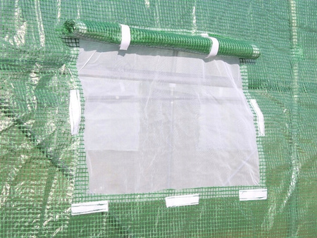 ZELENÝ SKLENÍK S DVERAMI NA PANTY 3 SEGMENTOVÝ 3 x 2 x 2 M *3941