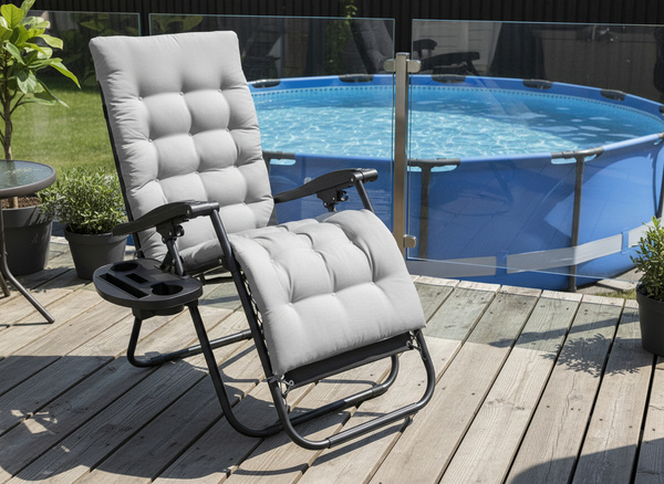 LEŻAK OGRODOWY SKŁADANY Z PODSTAWKĄ, KIESZONKĄ CZARNY Z SZARĄ PODUSZKĄ