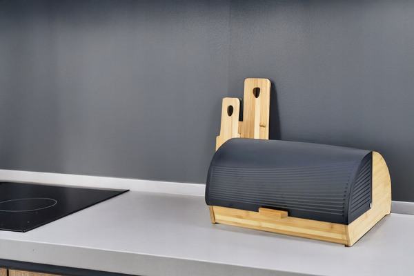 CHLEBAK ANISE - BAMBUSOWY Z POKRYWĄ METALOWĄ 38 x 28 x 18,5 CM CZARNY *8855