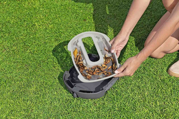 Automatický bazénový vysávač AQUA TRONIX *8930