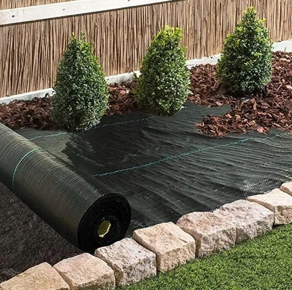 AGROTKANINA ŚCIÓŁKUJĄCA ANTYCHWASTOWA UV OCHRONNA CZARNA 1,6 x 50 M 135 g/m2 *6438