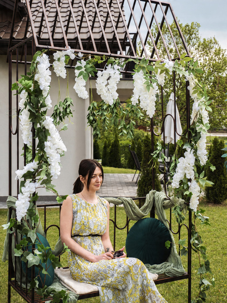 PERGOLA OGRODOWA Z ŁAWKĄ 123 x 63 x 252 CM ANTYCZNY BRĄZ