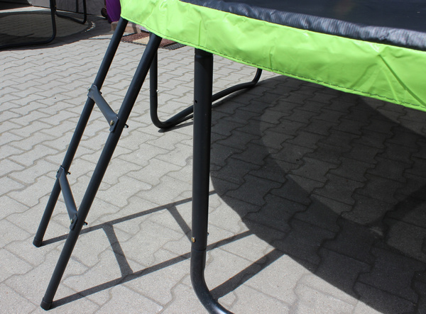 TRAMPOLINE 8FT 252 CM WITH LADDER AND SAFETY NET *7628