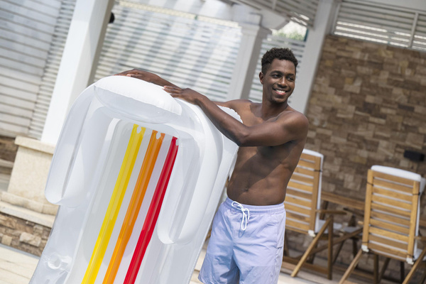 SALTEA DE UMFLAT 161cm x 84cm *9706