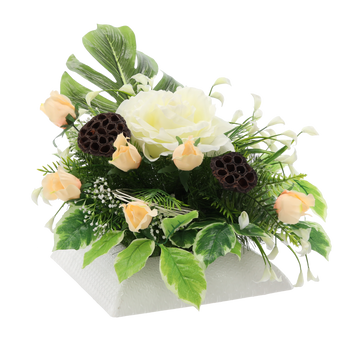 BOUQUET NO. 2 (WIDTH 40CM HEIGHT 43CM)