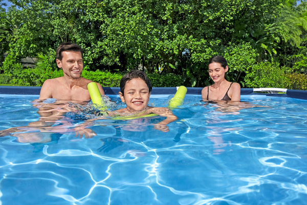 PISCINĂ CU RAME 300 x 201 x 66 CM (PISCINĂ, POMPĂ DE FILTRARE)