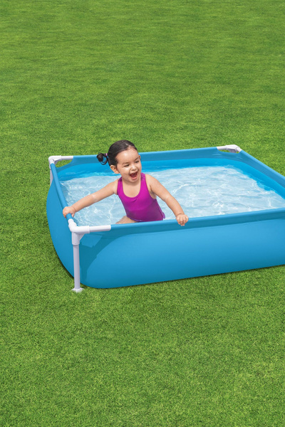 Bestway® 48" x 48" x 12"/1.22m x 1.22m x 30.5cm My First Frame Pool