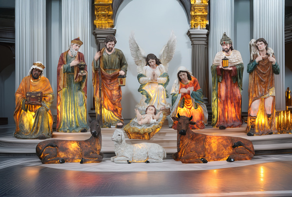 KPL. FIGÚR VIANOCNÝCH 11 EL. 150 CM HMOTNOSŤ ŽIVICE PODSVIETLENÉ *2044