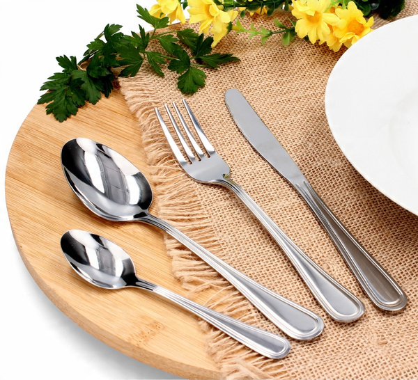 SET OF 24 PIECES CUTLERY LONDON