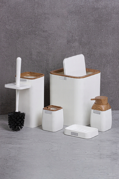 Stripe Round Bathroom Set 5 pcs - Wooden