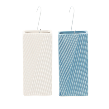 AIR HUMIDIFIER FOR A RADIATOR