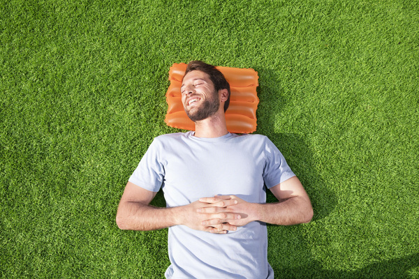 PRENOSNÝ NAFUKOVACÍ VANKÚŠ VLNA 38cm x 25cm x 5cm *0613