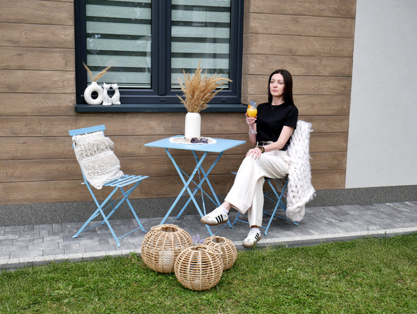 SET DE MOBILIER PENTRU GRĂDINĂ BLEU (MASĂ PATRATĂ + 2 SCĂUNELE) *5158