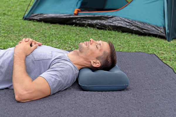 INFLATABLE PILLOW 48 X 30 X 10 CM / TRAVEL