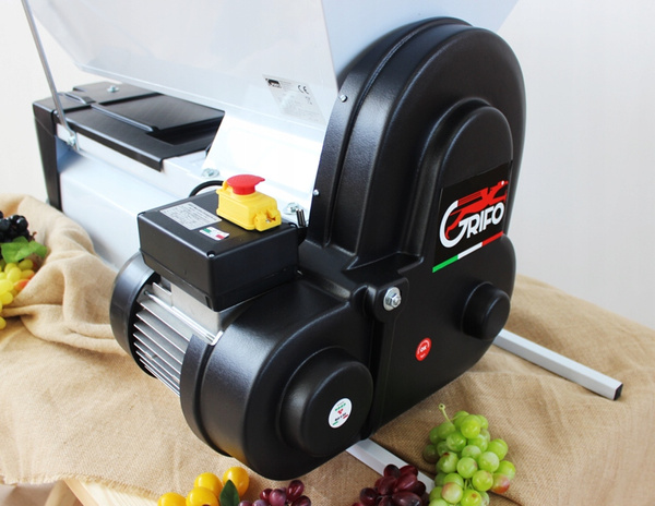 MAȘINĂ DE TOCAT + DESCUCAT PENTRU STRUGURI 90 x 50 CM ELECTRICĂ -1500KG/H