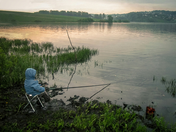 SKLADACIE TURISTICKÉ/RYBÁRSKE KRESLO 28x32x35 CM ZELENÉ/ MODRÉ/ BIELE *3255