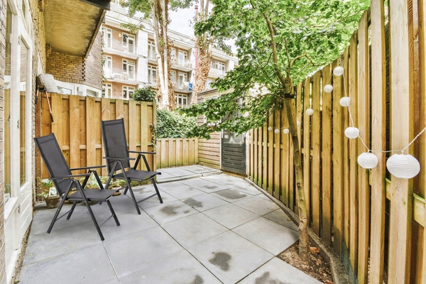 Sklápacia hliníková záhradná stolička 66 x 56 x 107 cm šedá *3804