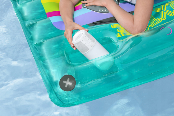 Bestway 68.5" x 46"/1.74m x 1.17m Retro Beats Pool Float