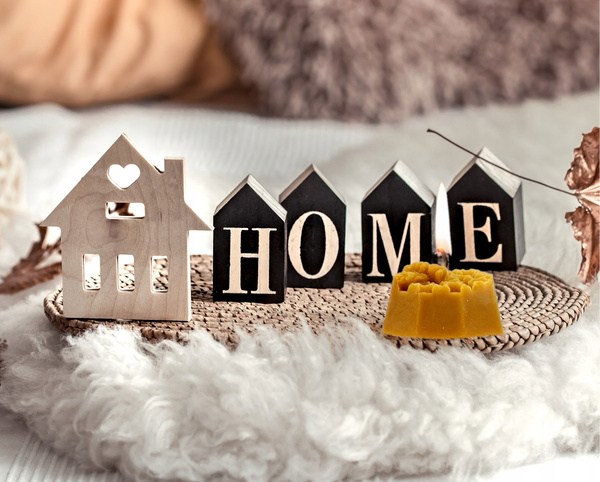 Silicone mold for candles plaster with bee