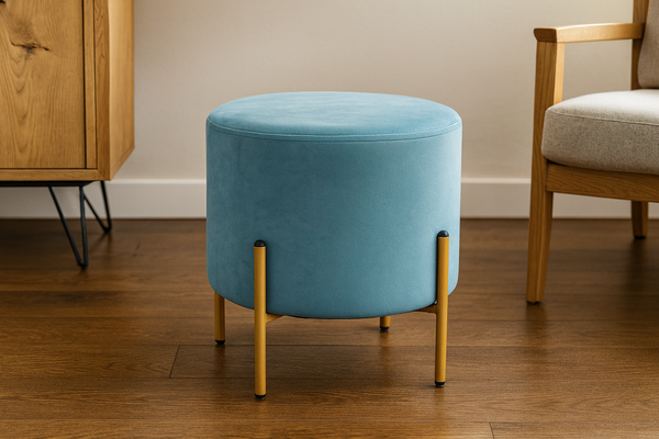 PUFA OKRĄGŁA NA NÓŻKACH 35 x 40 CM KOLOR MORSKI *3925